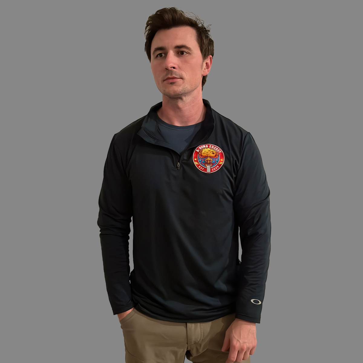 *Discontinuing* Pullover Main image